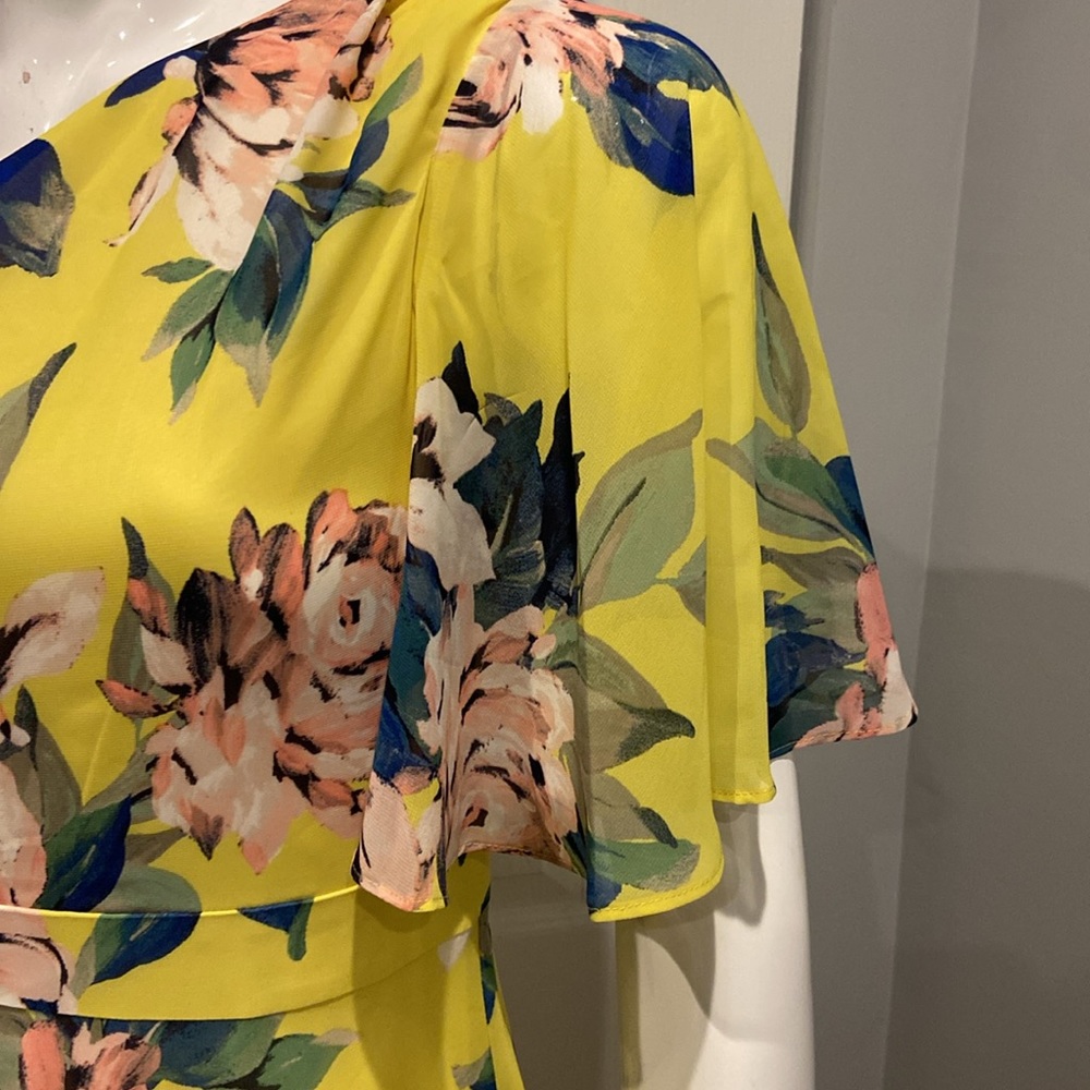 NWOT Eliza J one shoulder floral maxi - Picture 8 of 12